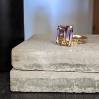 AMETRINO'S Ametrine bicolour ring