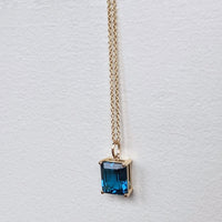 BIG SISTER Magnificent London Blue Topaz pendant