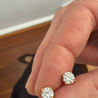 Diamond Stud Earrings - Daily Essentials