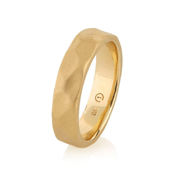 HAMMERED Gold ring